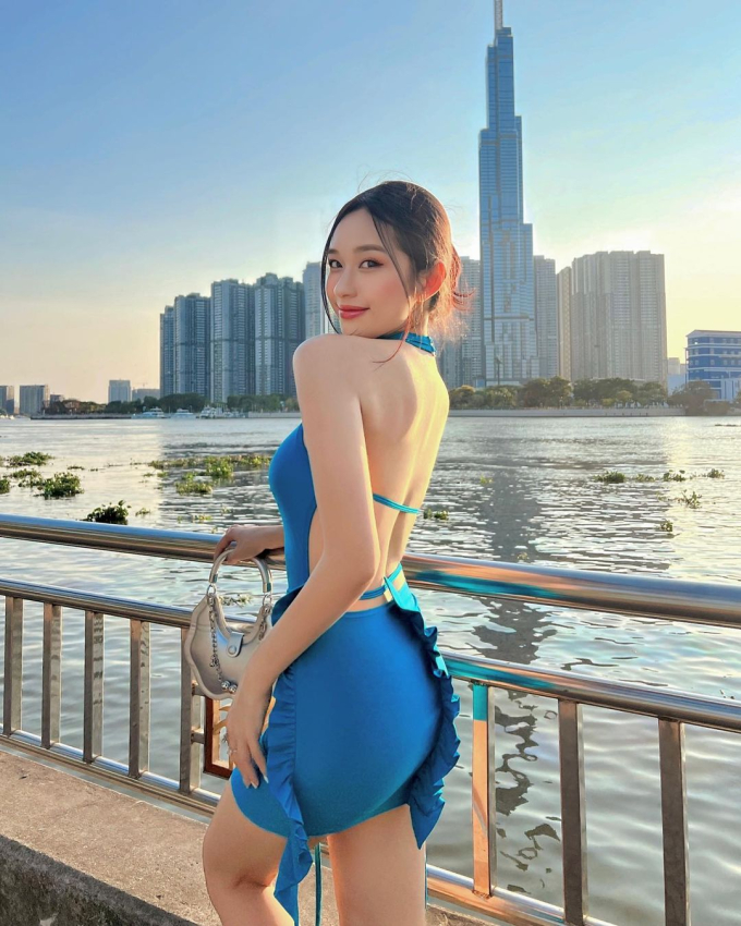 Danh tính 3 cô gái xinh đẹp lọt ống kính cameraman Rap Việt