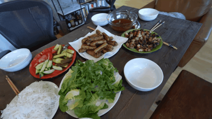 Những món ngon Việt Nam mẹ chồng Linda nấu
