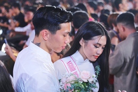 Cặp đôi tại đêm Chung kết Hoa hậu Việt Nam 2020