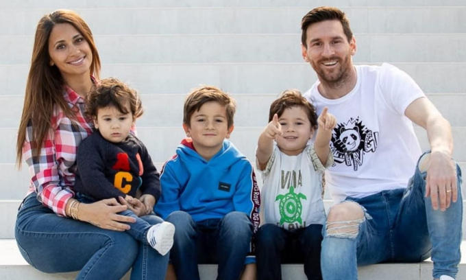 Gia đình nhỏ hạnh phúc của Messi