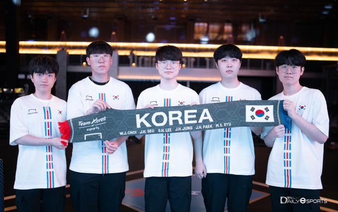 Hàn Quốc đã tiến vào trận Chung kết bộ môn LMHT sau chiến thắng trước đội chủ nhà