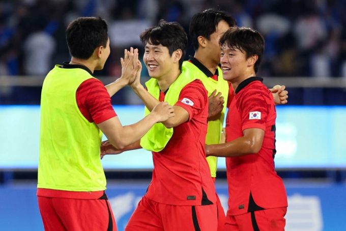 Tuyển Olympic Hàn Quốc đã lọt vào trận chung kết môn bóng nam tại ASIAD 19
