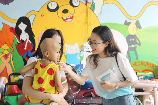 Lớp học miễn phí dành cho các em nhỏ tại viện K Tân Triều do SCI và ME School phối hợp tổ chức