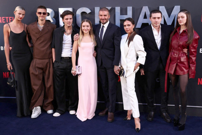 Gia đình Beckham tại buổi ra mắt phim tài liệu về cuộc đời David Beckham.