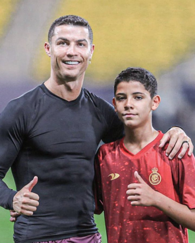 Ronaldo Jr chính thức gia nhập đội trẻ của Al Nassr