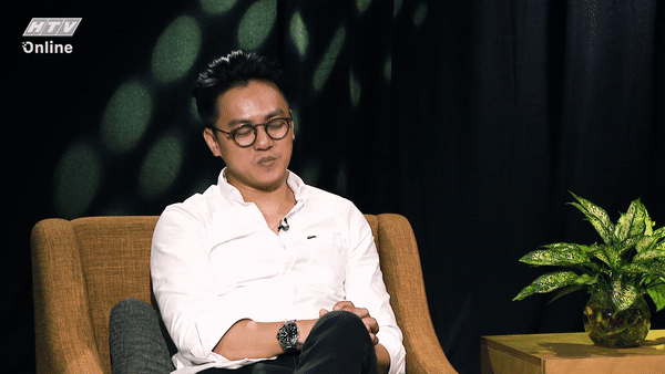 Nhạc trưởng Trần Nhật Minh chia sẻ ở chương trình Studio H9