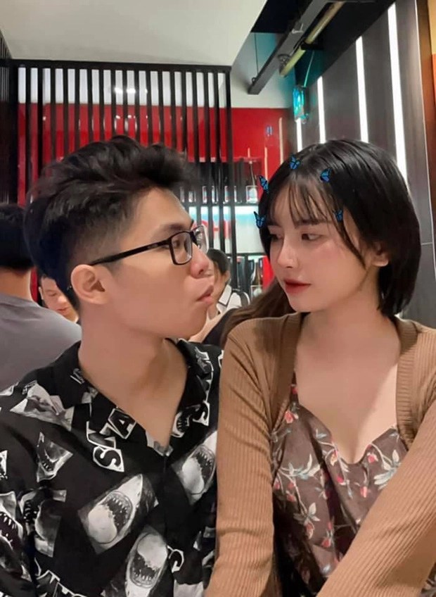 Được biết, Trang Six cũng hiếm khi đến cổ vũ bạn trai trong những trận đấu quan trọng dù cặp đôi này đã có thời gian quen nhau khá lâu