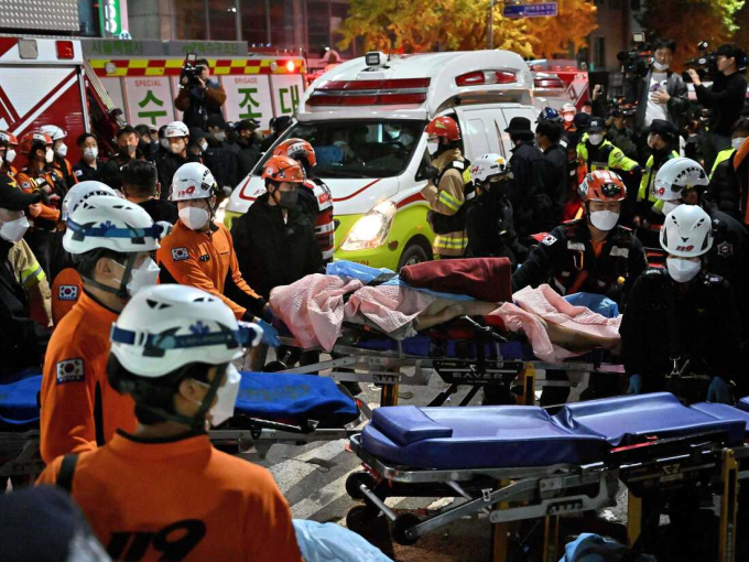Nhìn lại thảm kịch giẫm đạp tồi tệ nhất lịch sử Hàn Quốc: 159 người thiệt mạng, cảnh tượng bao trùm con phố Itaewon gây ám ảnh