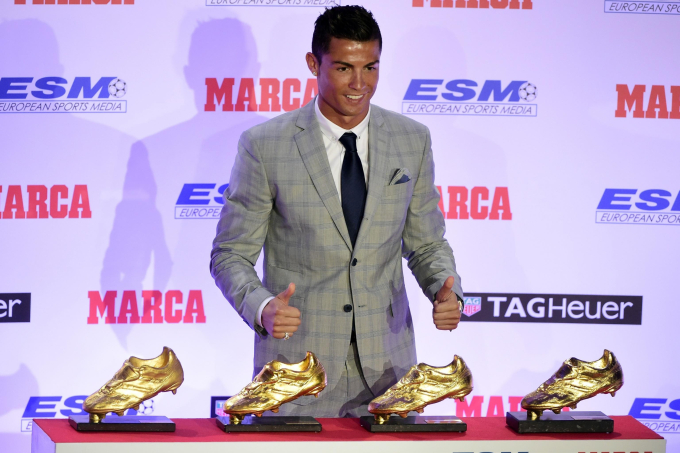 Ronaldo có 4 danh hiệu 