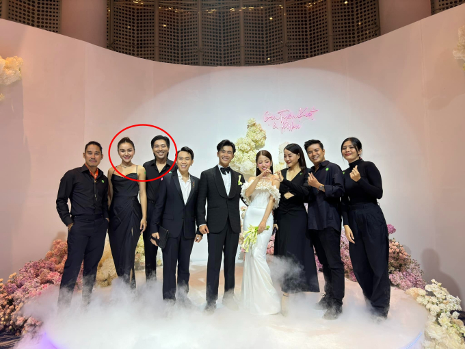 Lê Thu Trang và Quang Sơn tại đám cưới
