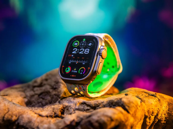   Apple Watch được đánh giá là thiết bị tối ưu cho cuộc sống khỏe mạnh. (Ảnh: CNET)  