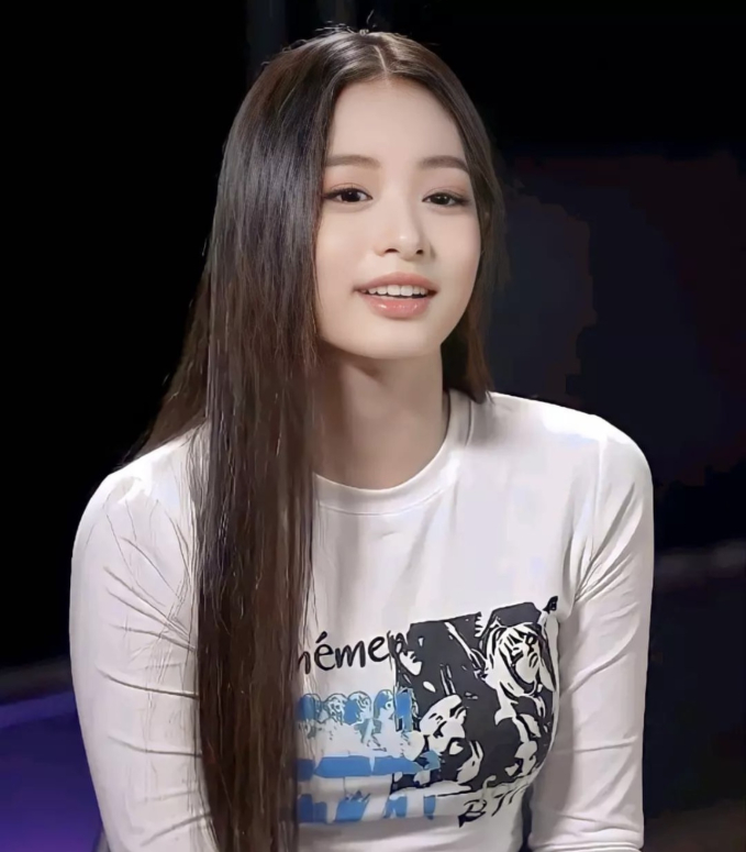 Ahyeon - thành viên hụt của BABYMONSTER: Visual hao hao Jennie, style cá tính không kém đàn chị