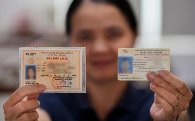 Bộ trưởng Tô Lâm nêu việc đổi giấy phép lái xe không thời hạn từ thẻ giấy sang thẻ nhựa PET là cần thiết. (Ảnh minh hoạ)