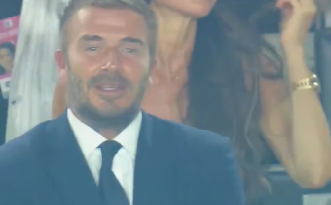 Beckham rơi lệ sau khi chứng kiến bàn thắng này