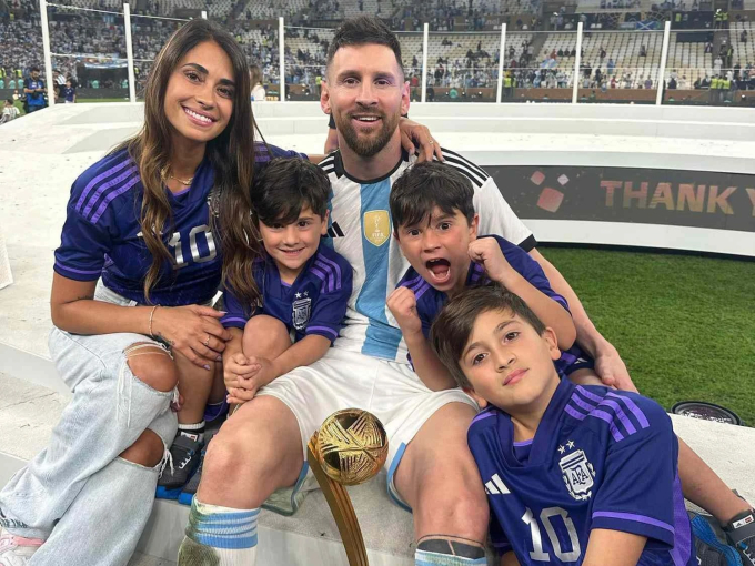 Các con của Messi có thể nối nghiệp cha trong tương lai