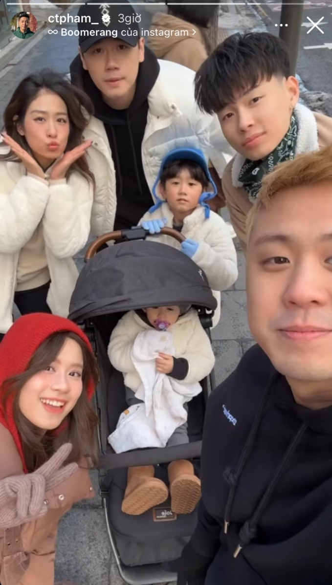 Gia đình Trang Lou - Tùng Sơn cùng với Hàn Hằng - Huyme sang Hàn Quốc đón năm mới. 