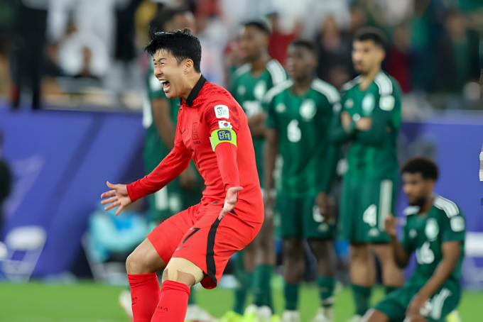Son Heung-min xúc động sau chiến thắng của tuyển Hàn Quốc trước Saudi Arabia nhưng khẳng định không khóc. Ảnh: Getty
