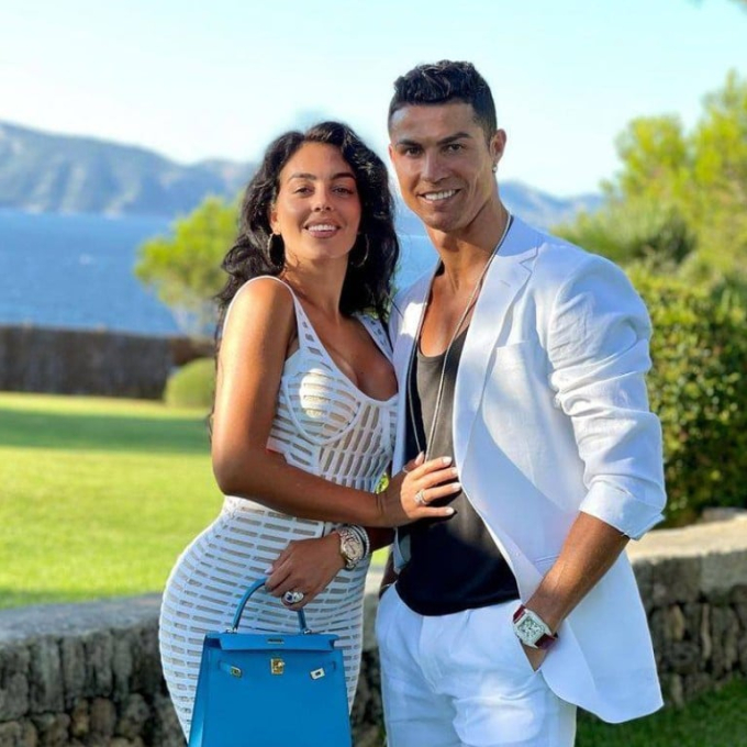Ronaldo và Georgina bắt đầu hẹn hò từ năm 2016