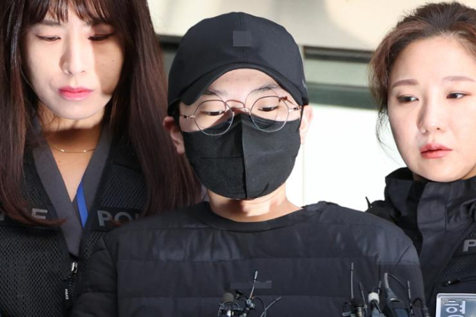 Tòa kết án 12 năm tù cho hành vi của Jeon