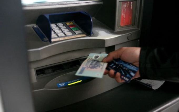 Trường hợp máy ATM nuốt tiền không nhả dù tài khoản đã trừ tiền không phải là hiếm