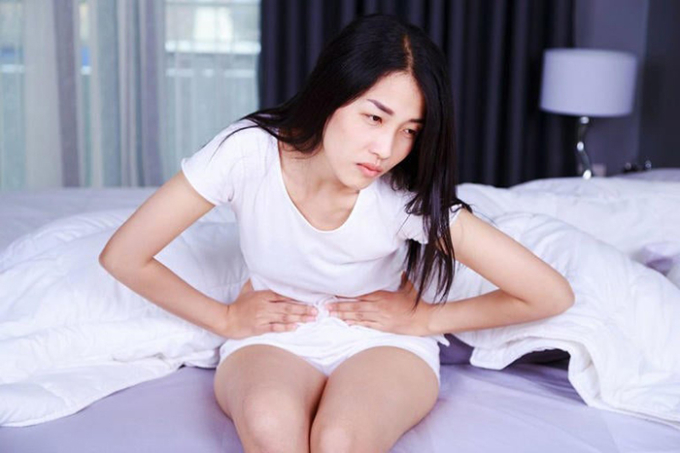   Cơn đau bụng do ung thư tuyến tụy thường lan ra vùng thắt lưng, rõ hơn về ban đêm (Ảnh minh họa)  