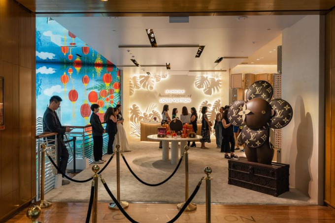 Louis Vuitton mới khai trương cửa hàng bán bánh ở Singapore