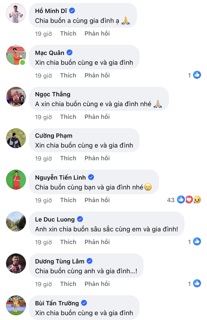 Bố của Bùi Tiến Dũng, Tiến Dụng qua đời: Quang Hải, Tiến Linh... chia buồn, thủ môn U23 Việt Nam mong đồng đội mạnh mẽ vượt qua nỗi đau