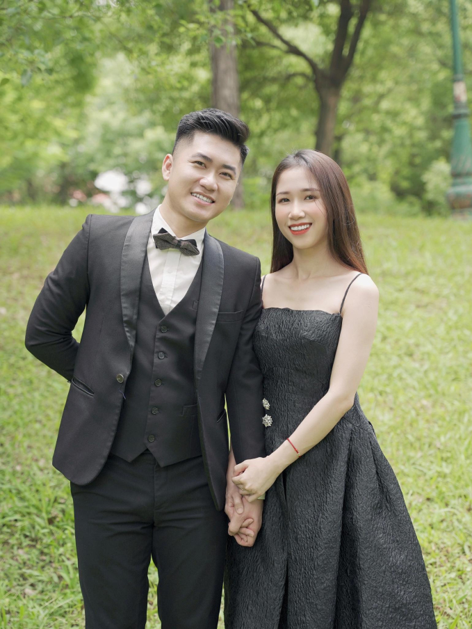 Vợ chồng Quỳnh Anh