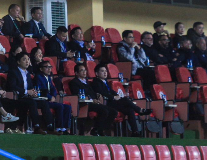 Ông Đỗ Vinh Quang đến xem trận đấu của CLB Hà Nội 