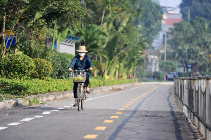   Theo bà Nguyễn Thị Sự (Cầu Giấy), người thường xuyên sử dụng tuyến đường này chia sẻ: