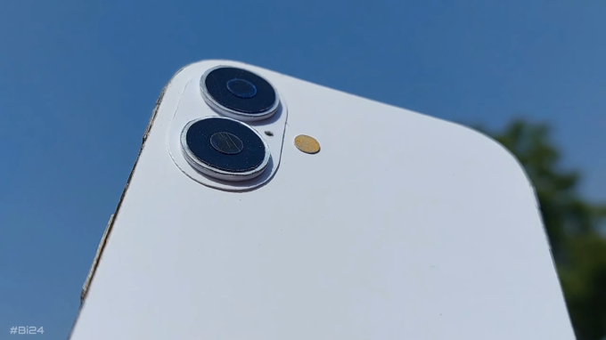   Trên dòng iPhone 15, khả năng zoom quang học 5X chỉ có mặt trên mẫu iPhone 15 Pro Max. Với iPhone 16, Apple dự kiến sẽ mang tính năng này với cả mẫu iPhone 16 Pro cỡ nhỏ.  