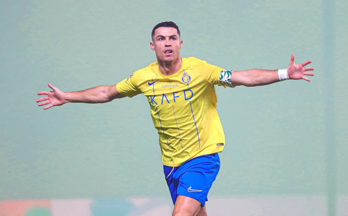 Ronaldo đang có phong độ cao trong màu áo Al Nassr màu này