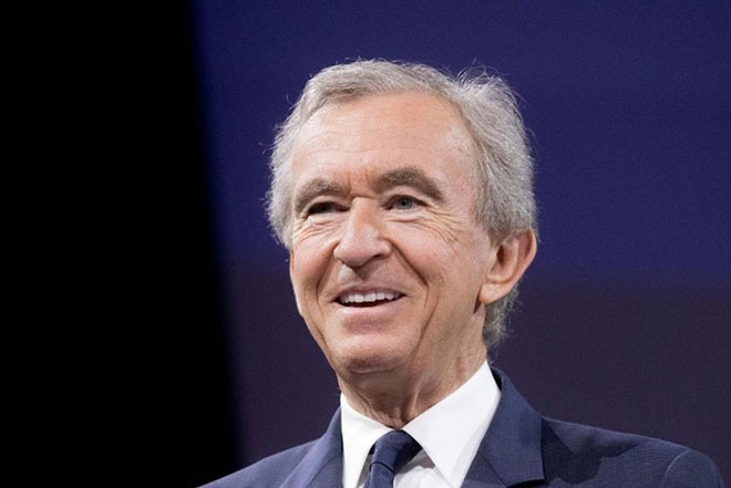 Ông Bernard Arnault - tỷ phú người Pháp giàu nhất thế giới 2024, CEO của tập đoàn LVMH, công ty sở hữu Louis Vuitton, Christian Dior...