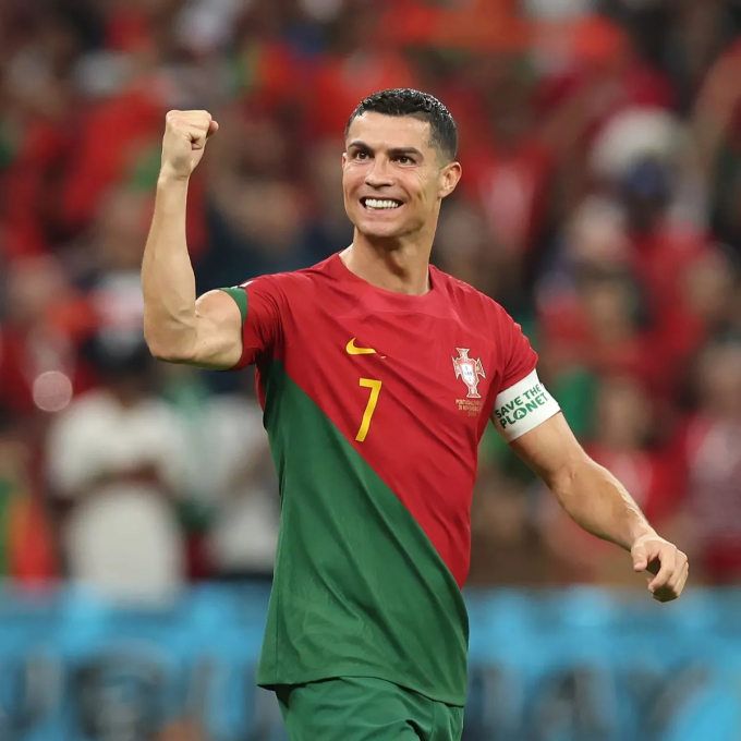 Ronaldo lĩnh xướng hàng công tuyển Bồ Đào Nha tại Euro 2024