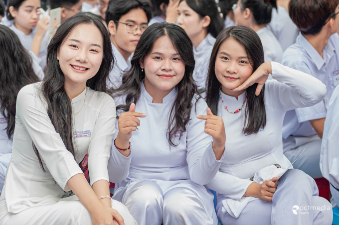 Ngôi trường cấp 3 tại Đà Nẵng đang khiến học sinh và phụ huynh 