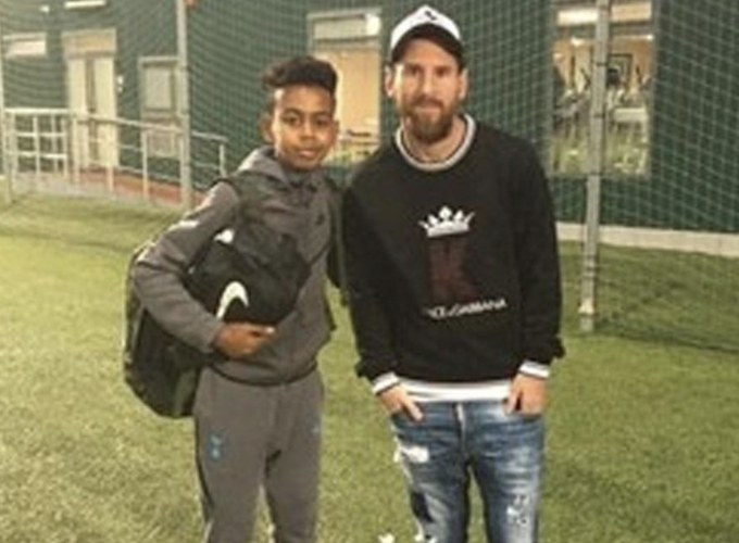 Lamine Yamal cũng xuất thân từ lò đào tạo La Masia như Messi