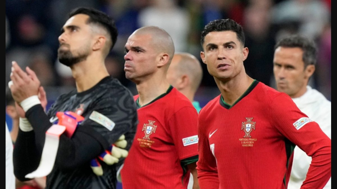 Ronaldo cùng tuyển Bồ Đào Nha dừng bước ở tứ kết Euro 2024