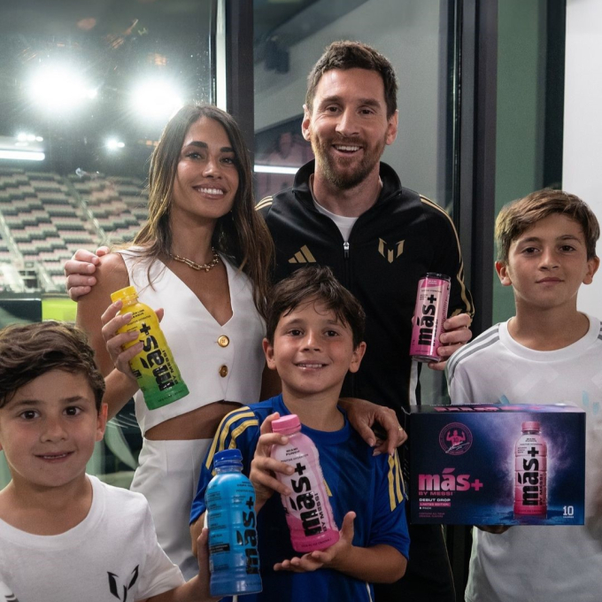 Messi kinh doanh đồ uống, liệu hương vị “khó tả” có vượt mặt các ông lớn trong thị trường 33 tỷ USD?