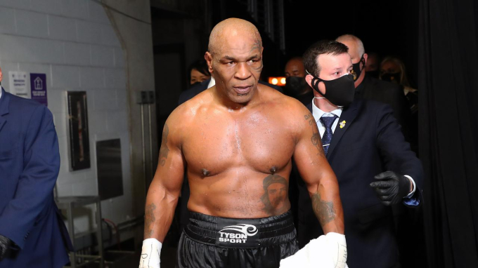 Mike Tyson khi thượng đài vào năm 2020