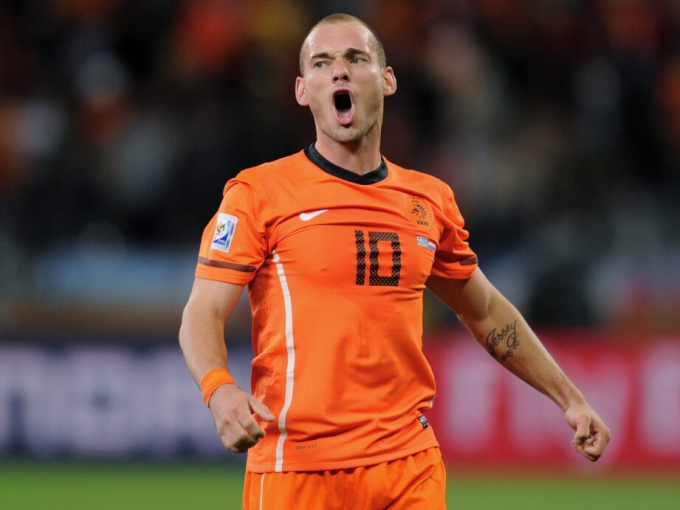 Sneijder không thể cùng đội tuyển Hà Lan vô địch World Cup 2010