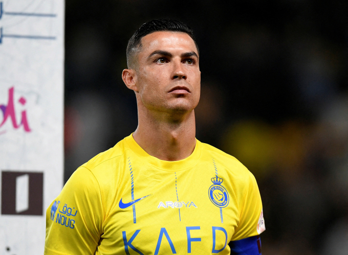 Ronaldo đang chơi bóng cho Al Nassr