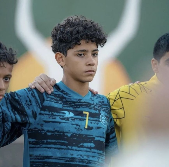 Ronaldo Jr đang khoác áo U13 Al Nassr