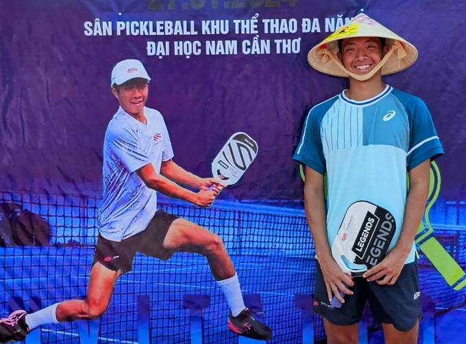 Thần đồng pickleball Quang Dương dành nhiều tình cảm cho quê hương đất nước Việt Nam