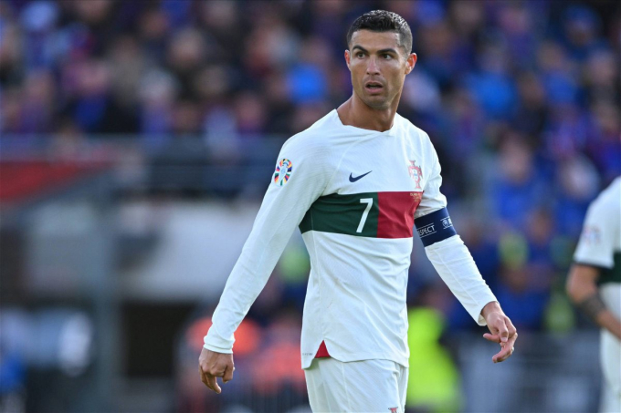 Sự vắng mặt của Ronaldo khiến nhiều người cảm thấy khó hiểu