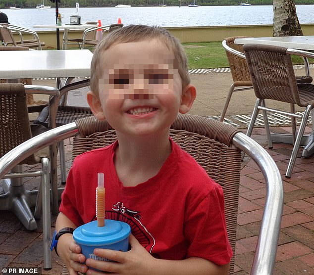 Chân dung bé William Tyrrell 