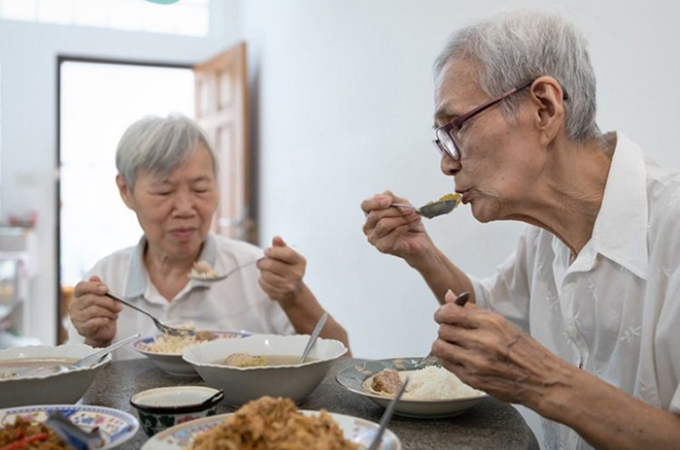 Chế độ ăn uống hàng ngày tác động rất lớn tới sức khỏe và tuổi thọ (Ảnh minh họa)