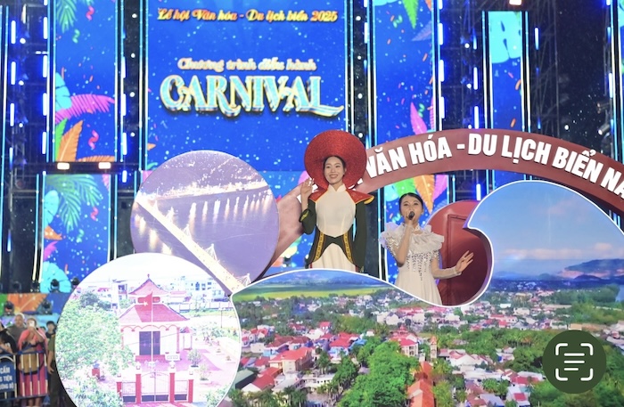 Nha Trang sôi động với lễ diễu hành Carnival
