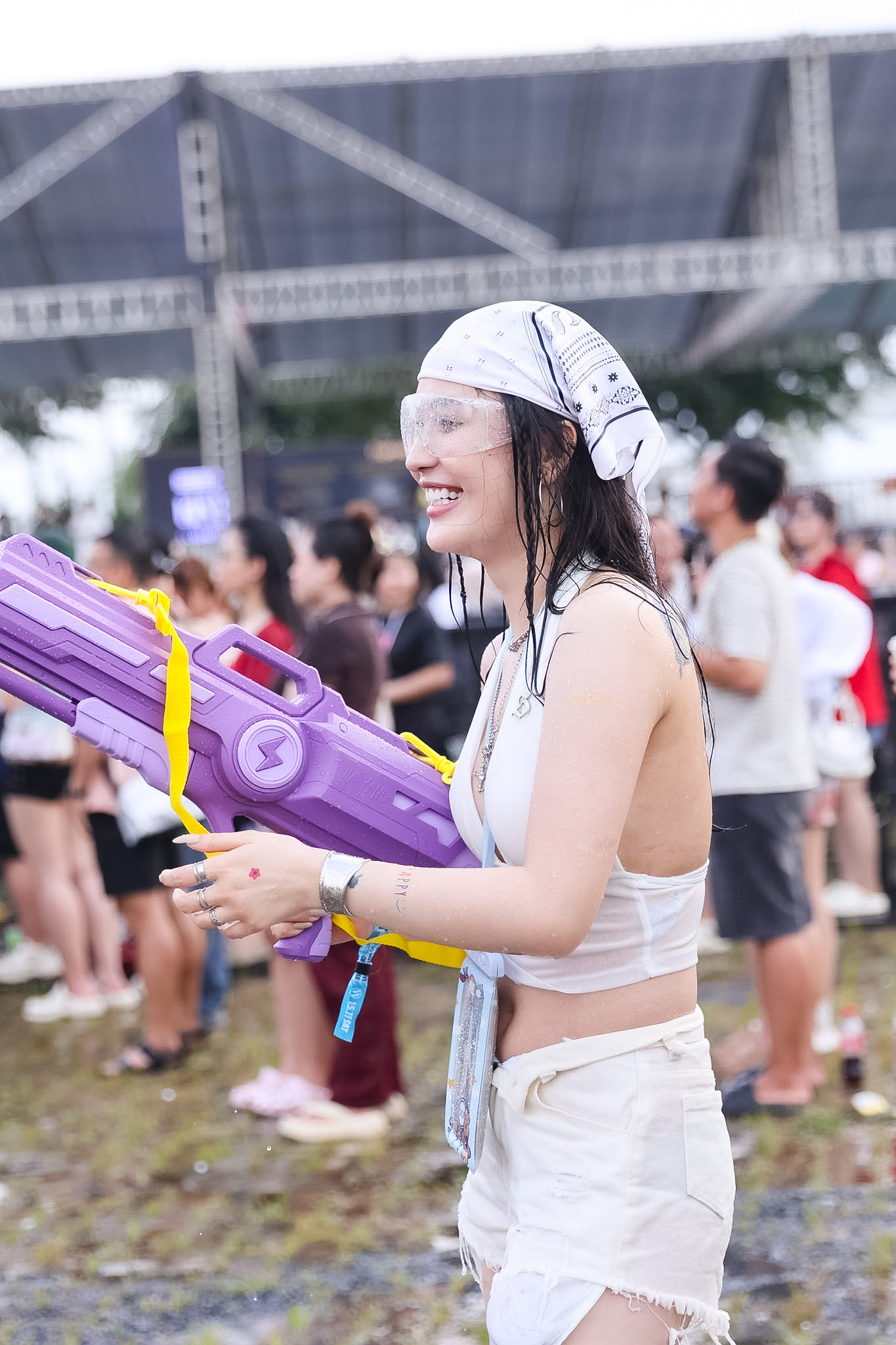 Cập nhật hội gái xinh HOT nhất lúc này: Sẵn sàng 