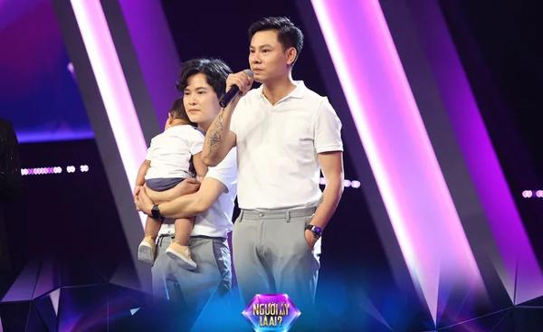 Cặp đôi tại Người Ấy Là Ai