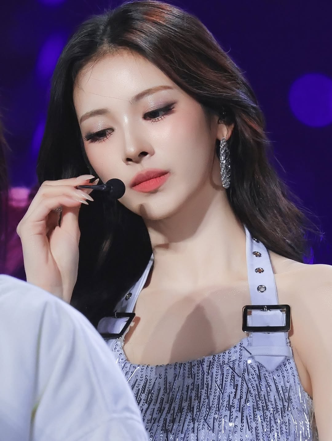 Nhan sắc của Anna ở AAA vẫn đảm bảo phong độ 